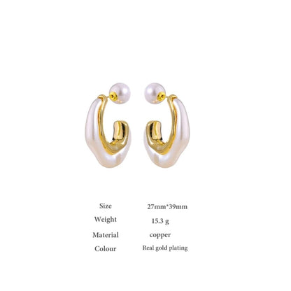 Pearl Earring