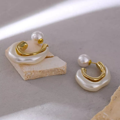 Pearl Earring
